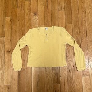 Women’s Billabong sweater shirt